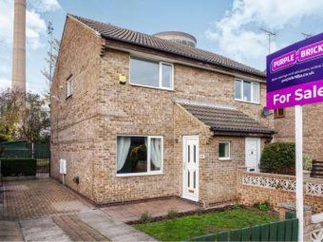 House for sale in Knottingley, West Yorkshire