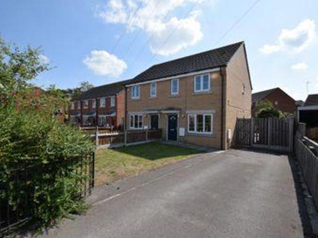 House for sale in Knottingley, West Yorkshire