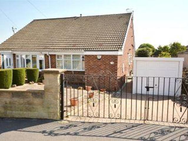 House for sale in Pudsey, West Yorkshire