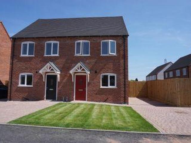 House for sale in Kettlebrook, Staffordshire