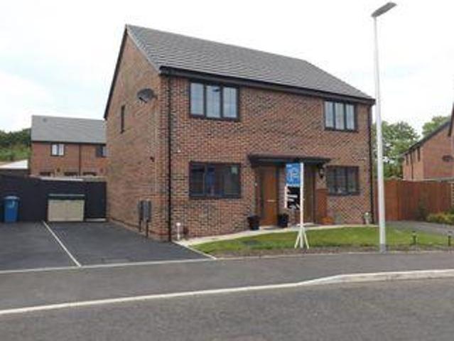 House for sale in Halton