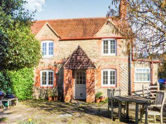 House for sale in Evershot, Oxfordshire