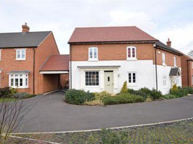 House for sale in Brackley, West Northamptonshire