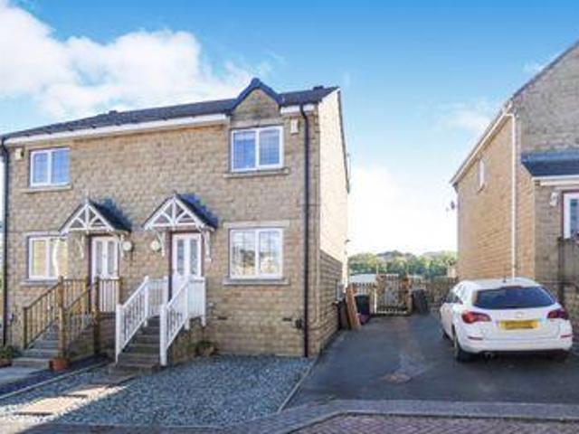 House for sale in Halifax, West Yorkshire