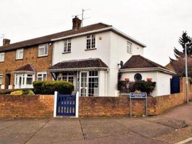 House for sale in Oad Street, Kent