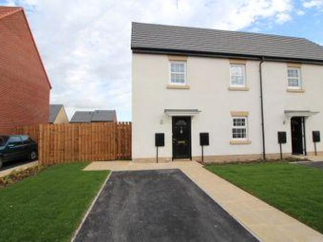House for sale in Pontefract, West Yorkshire