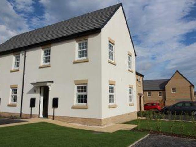 House for sale in Pontefract, West Yorkshire
