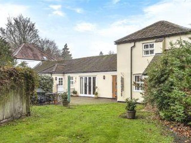 House for sale in Batchworth, Hertfordshire