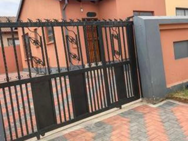 House for rent in Nooitgedacht, Gauteng