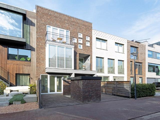 Appartement te huur in Schrijversbuurt, Leiden