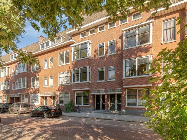 Appartement te huur in Bloemhof, Rotterdam