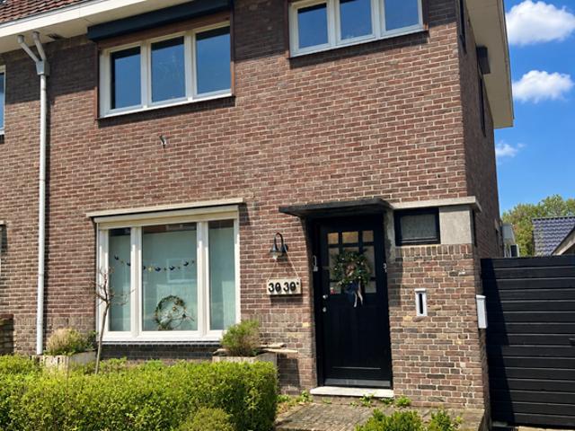 Appartement te huur in Schinnen, Limburg