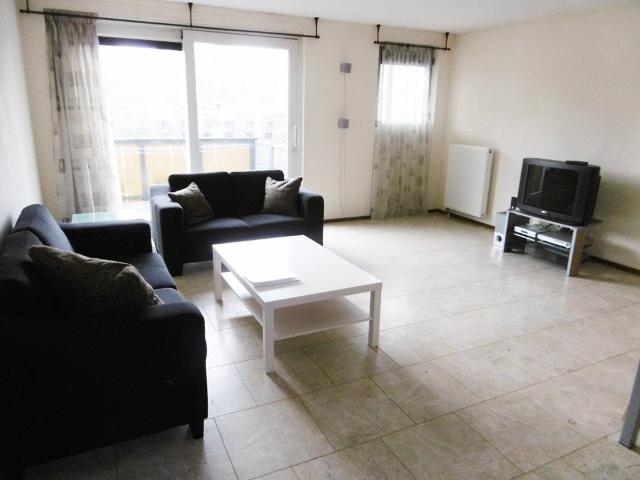 Appartement te huur in Sloten, Amsterdam