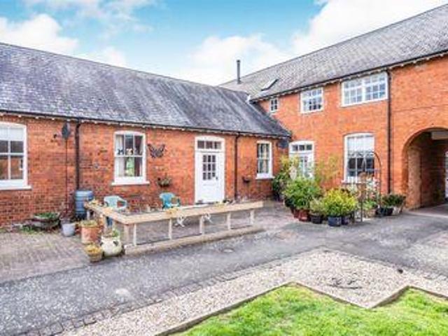 House for sale in Elmfield, Leicestershire