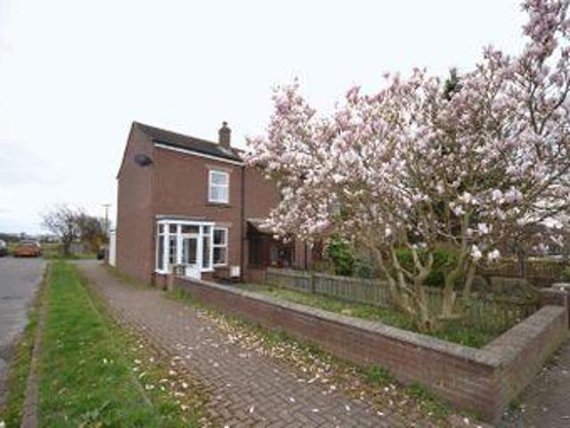 House for rent in Roby Mill, Lancashire