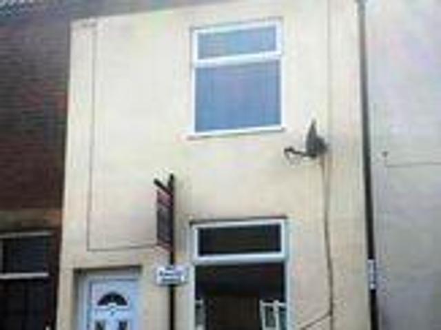 House for rent in Caldermill, East Midlands