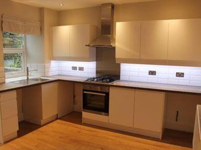 House for rent in Charlesworth, East Midlands