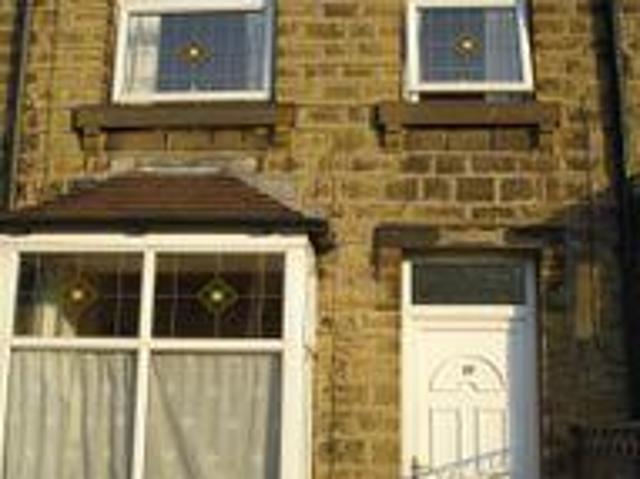 House for rent in Huddersfield, West Yorkshire
