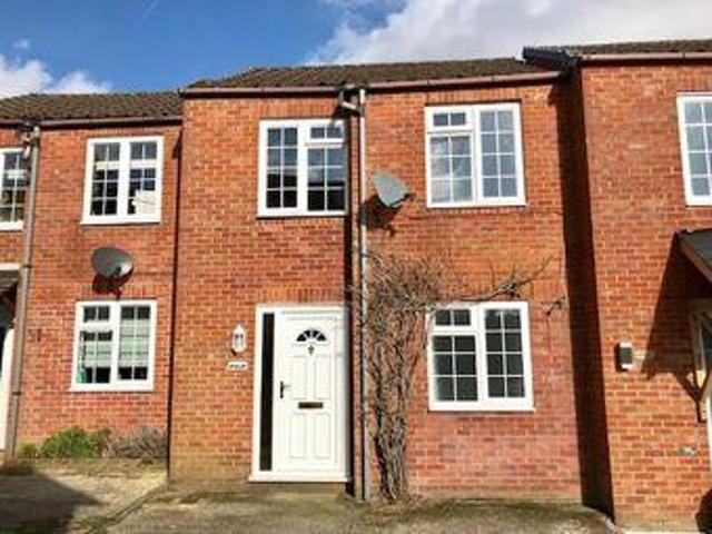 House for rent in Fole, Surrey