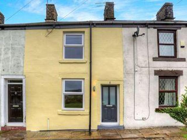 House for rent in Charlesworth, East Midlands