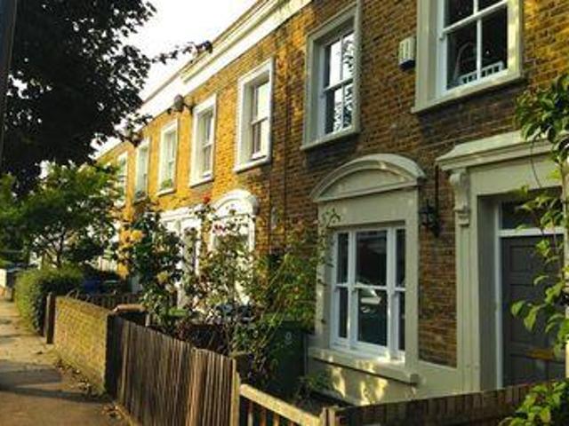 House for rent in Lyons, Greater London
