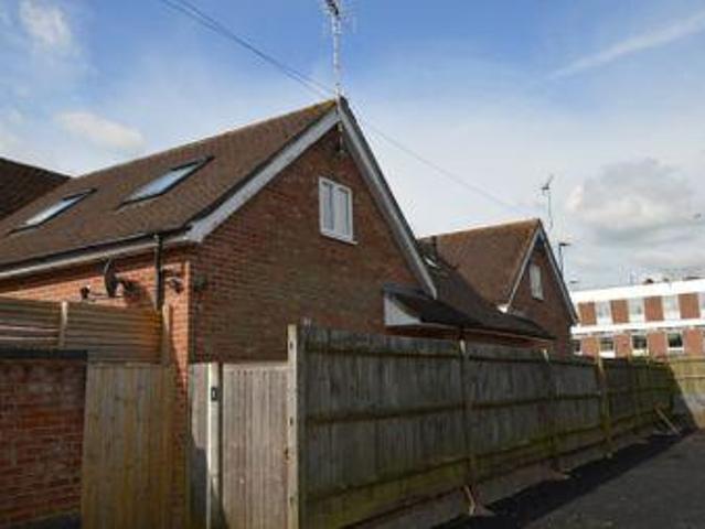 House for rent in Petersfield, Bolton Low Houses