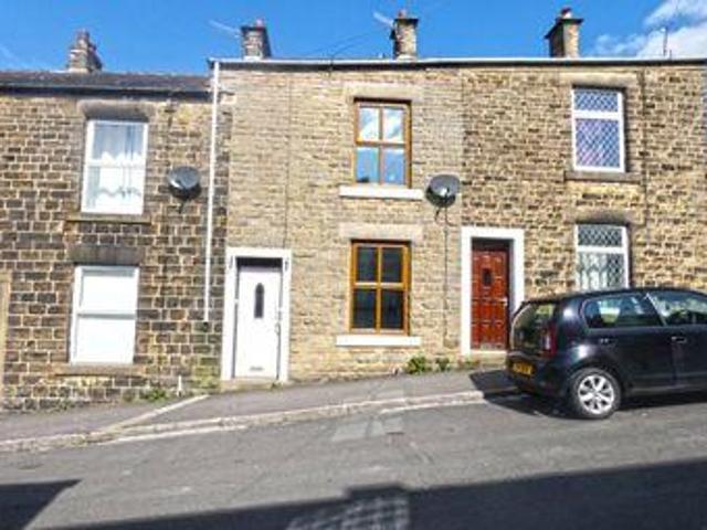House for rent in Charlesworth, East Midlands