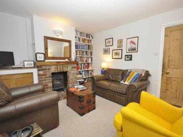House for rent in Fole, Surrey