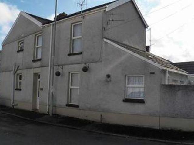House for rent in Llanelli, Wales