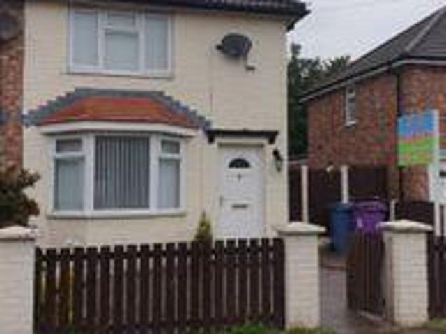 House for rent in Calderstones