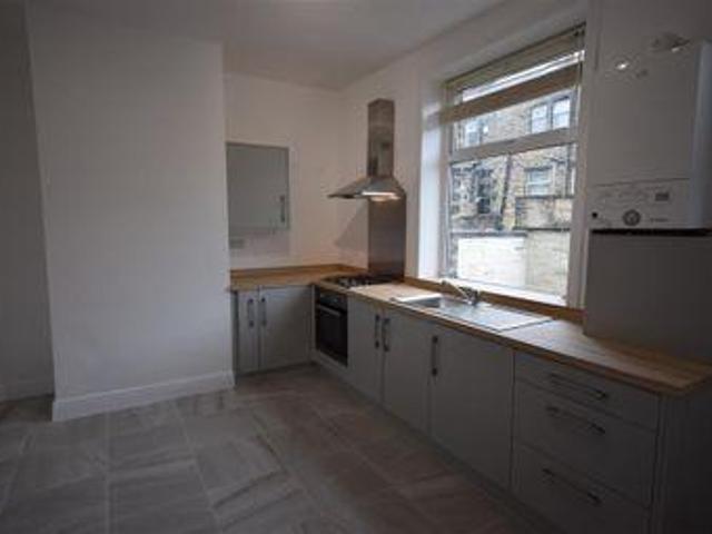 House for rent in Halifax, West Yorkshire