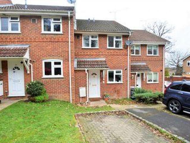 House for sale in Heol-las, Surrey