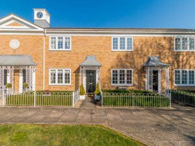 House for sale in Weybridge, Elmbridge