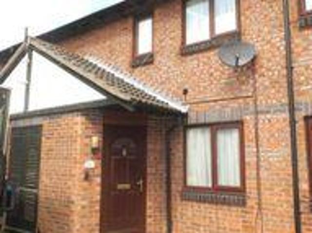 House for sale in Stanford On Avon, Leicestershire