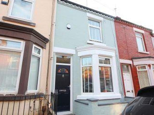 House for sale in Calderstones