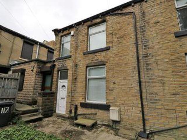 House for sale in Huddersfield, West Yorkshire