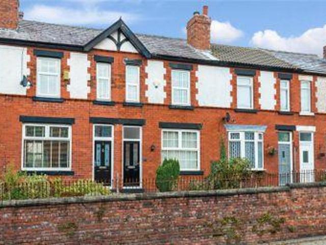 House for sale in Roby Mill, Lancashire