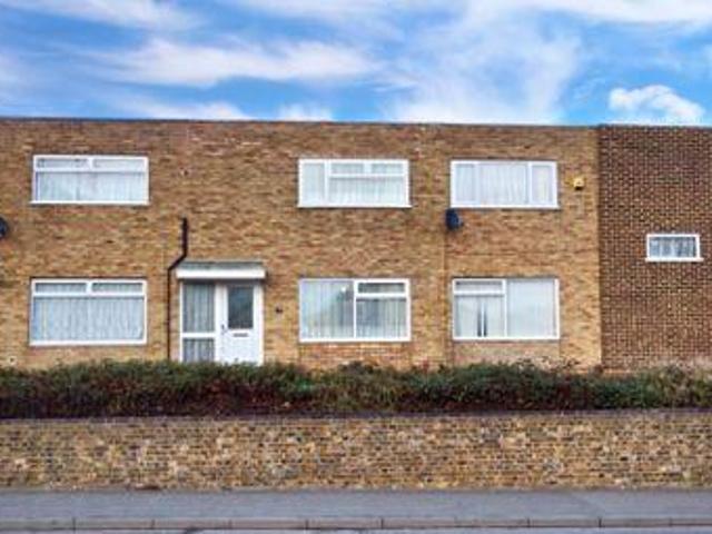 House for sale in Oad Street, Kent