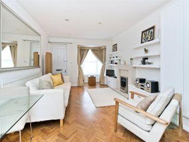 House for sale in Twickenham, Greater London