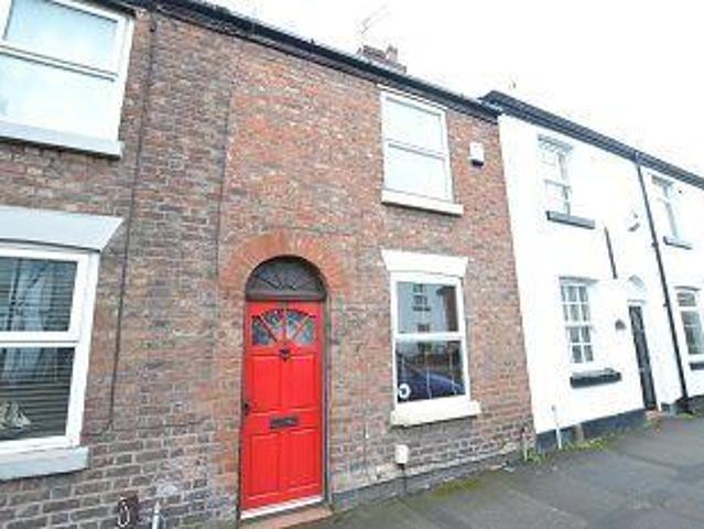 House for sale in Macclesfield, Cheshire East
