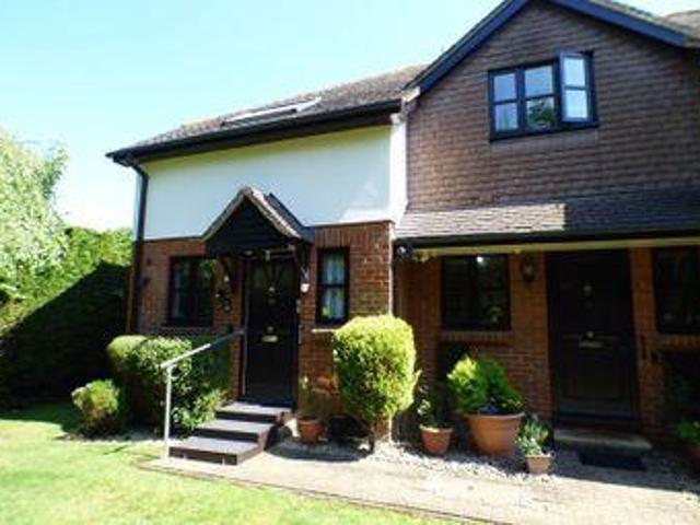 House for sale in Pachesham Park, Surrey