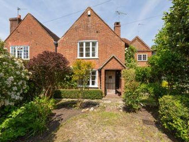 House for sale in Pachesham Park, Surrey
