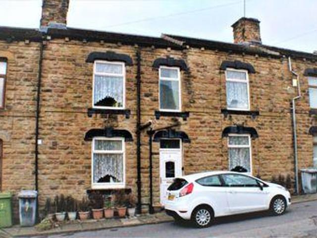 House for sale in Batley, West Yorkshire
