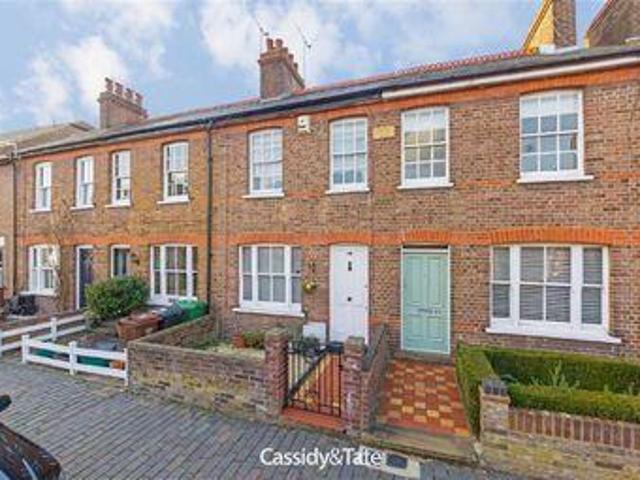 House for sale in Lyons, Greater London