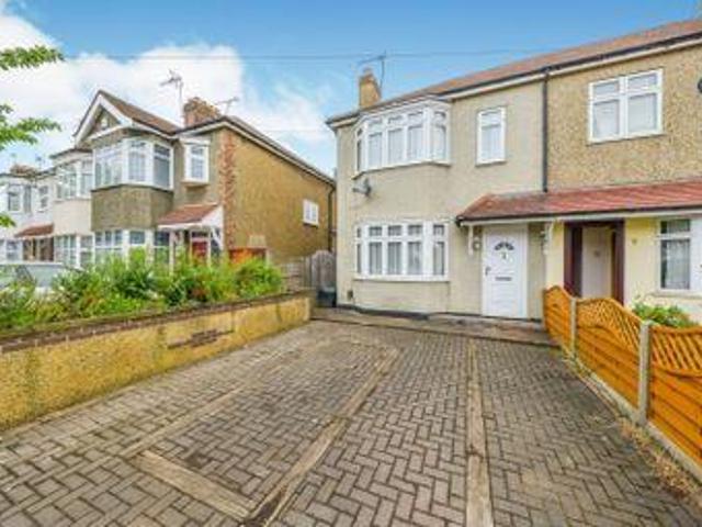 House for sale in Broxbourne, Hertfordshire