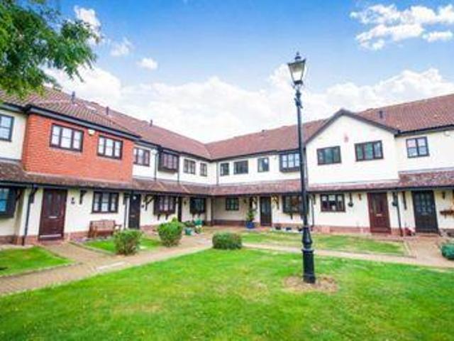 House for sale in Potters Bar, Hertfordshire