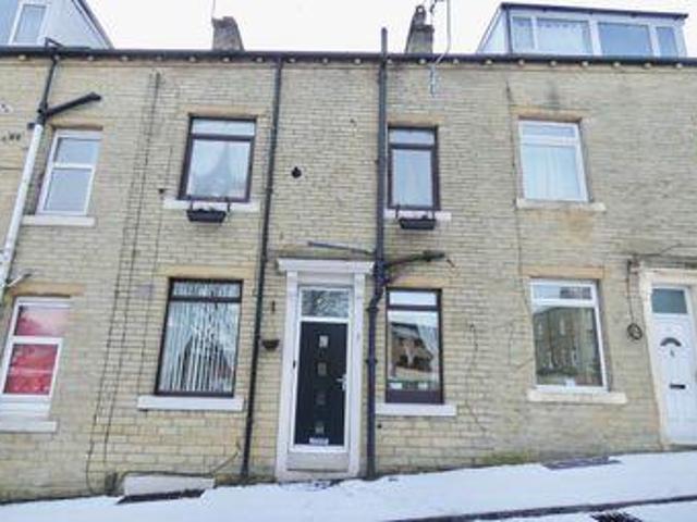 House for sale in Halifax, West Yorkshire