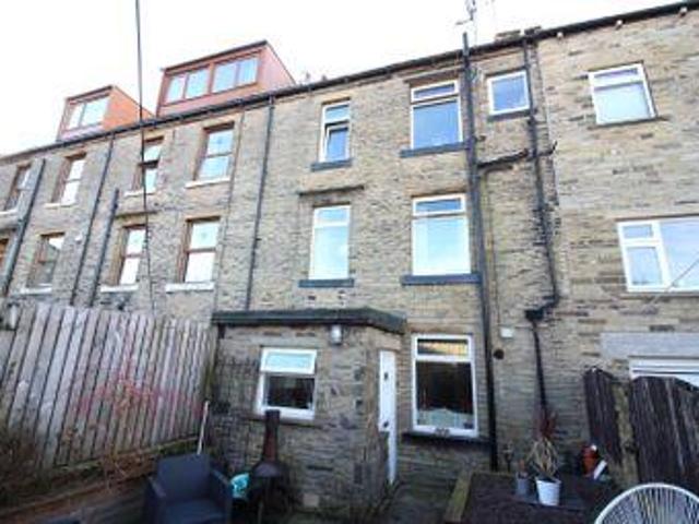 House for sale in Brighouse, West Yorkshire