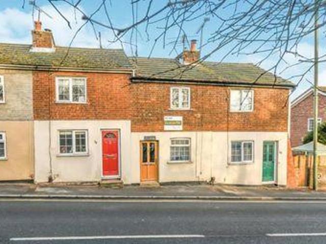 House for sale in Fole, Surrey