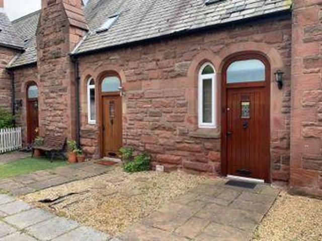 House for sale in Halton